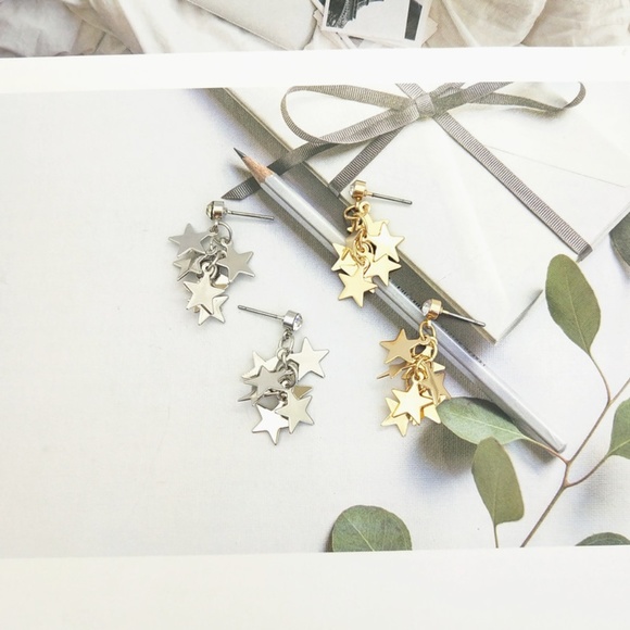 Unique Design//Multi Stars Drop Earrings - Picture 3 of 5